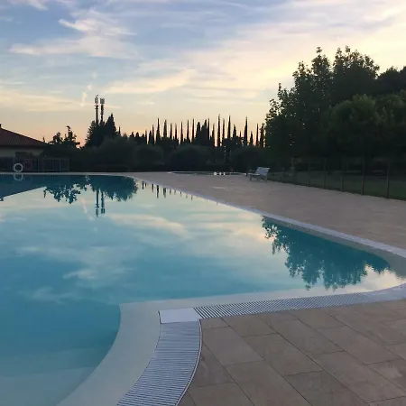 C'era Volta Villaggio Ideal Μπαρντολίνο